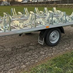 Fahrradtransfer mit Anhänger über die Alpen