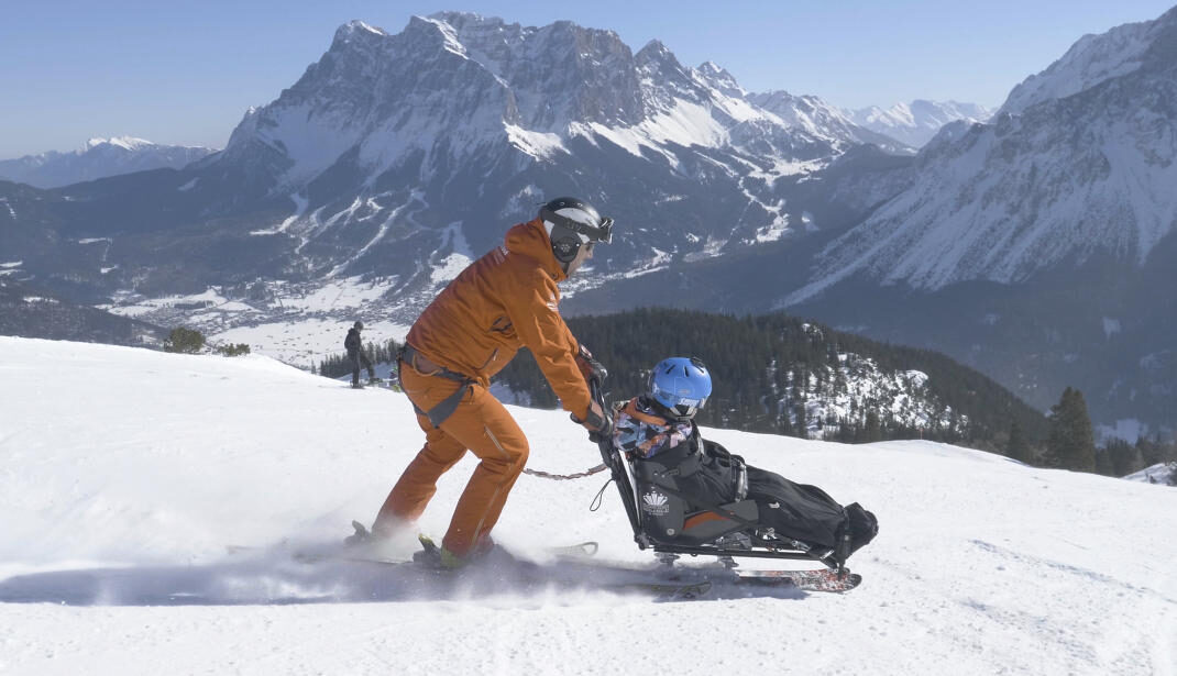 Barrierefreier Wintersport: Bi-Ski in Lermoos bei Ehrwald