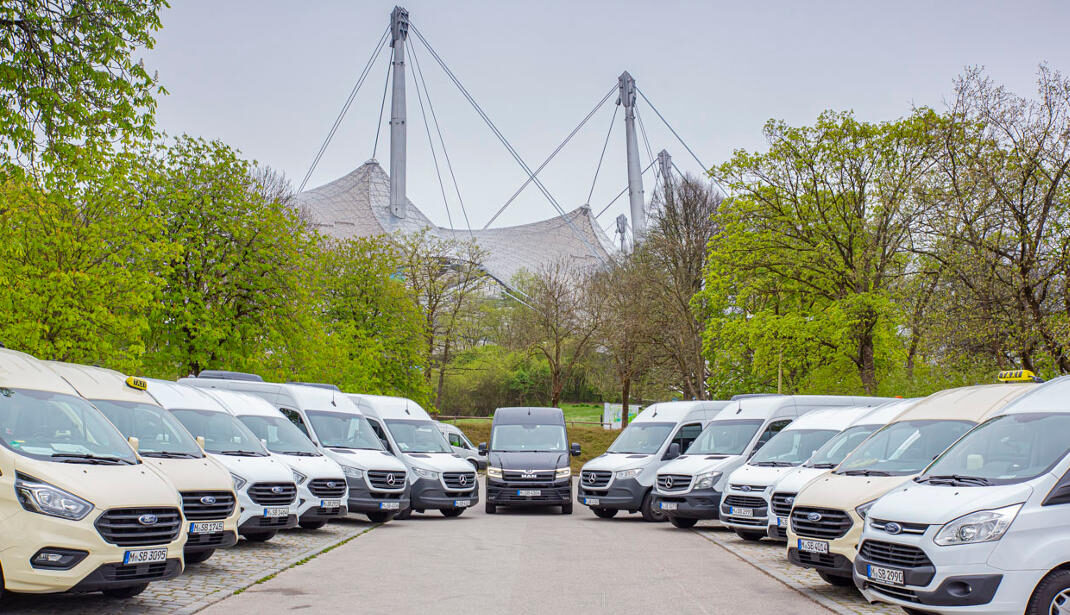 Barrier-free XXL-Taxis and wheelchair accessible vehicles in Munich - SBS Fahrdienst München GmbH