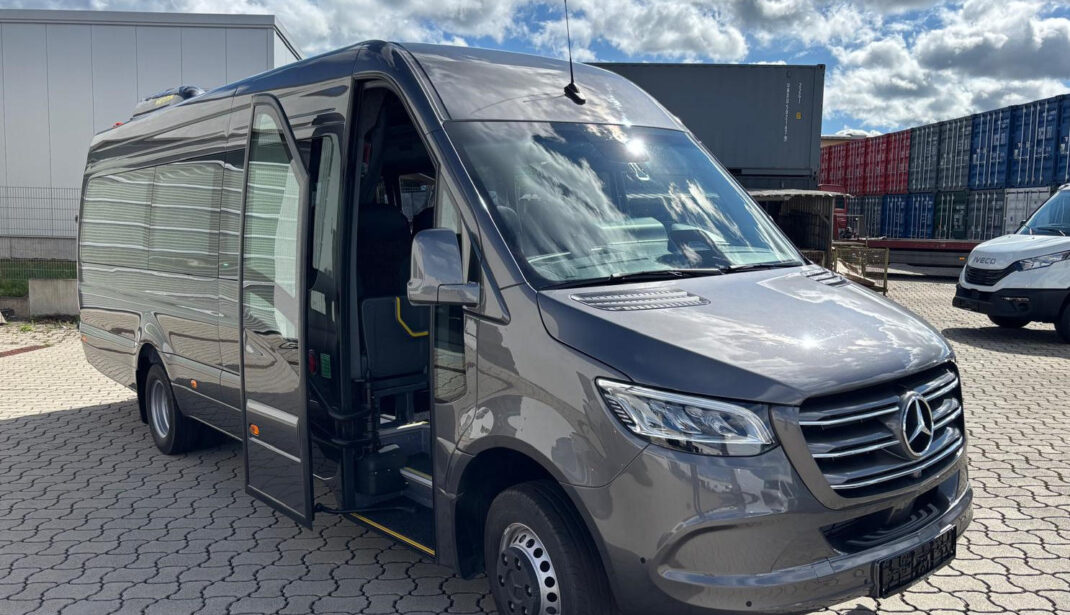 23-Sitzer Minibus in München