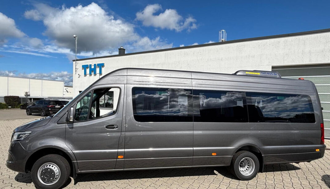 Unser neuer Minibus für 23 Fahrgäste