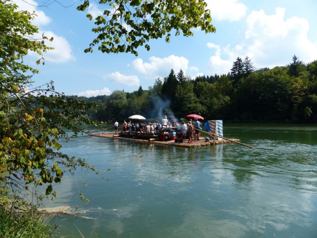 Floßfahrt-auf-der-Isar